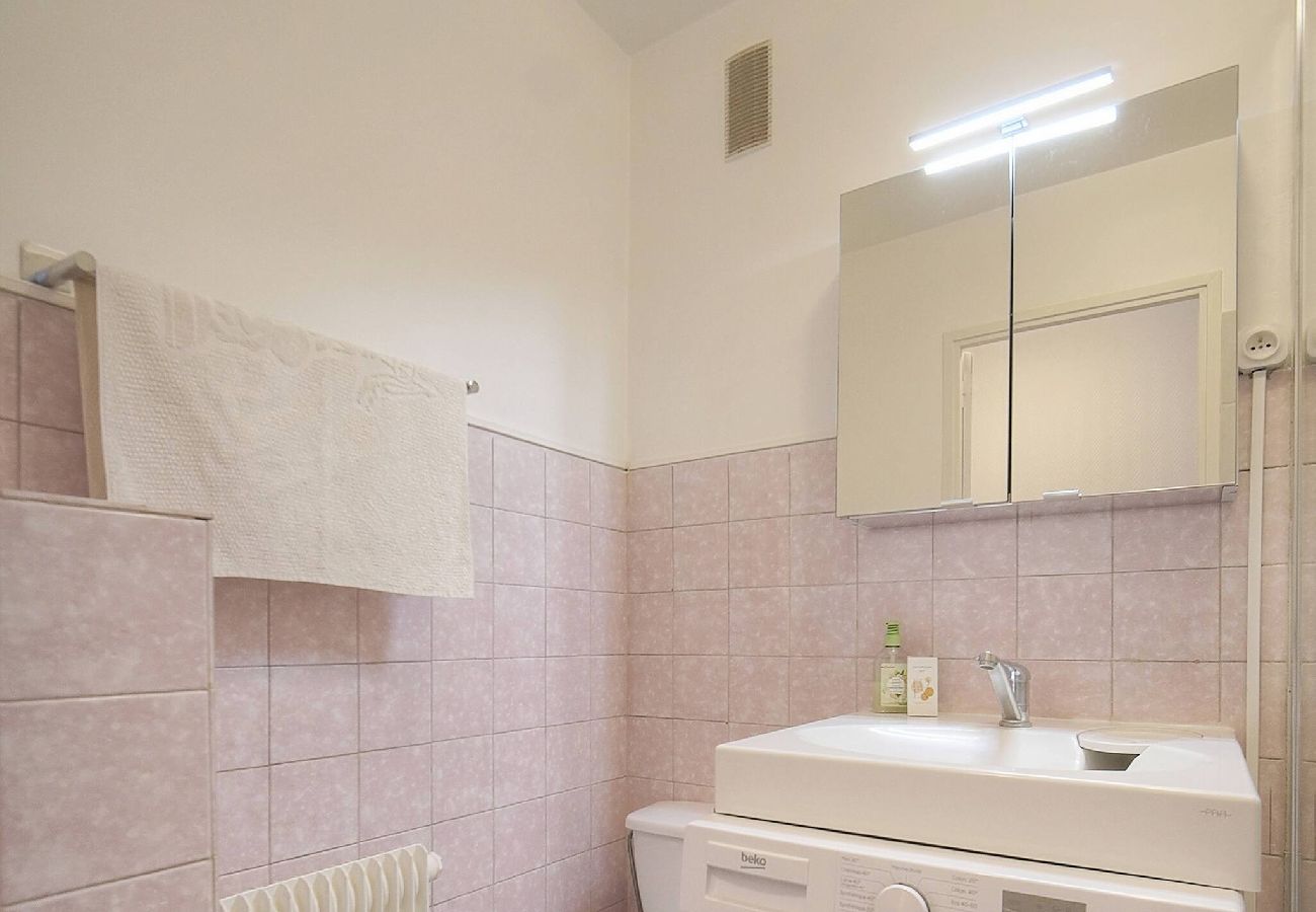 Studio à Cannes - FRGK Victoria 3 Central Cannes 1BR Terrace, AC & U