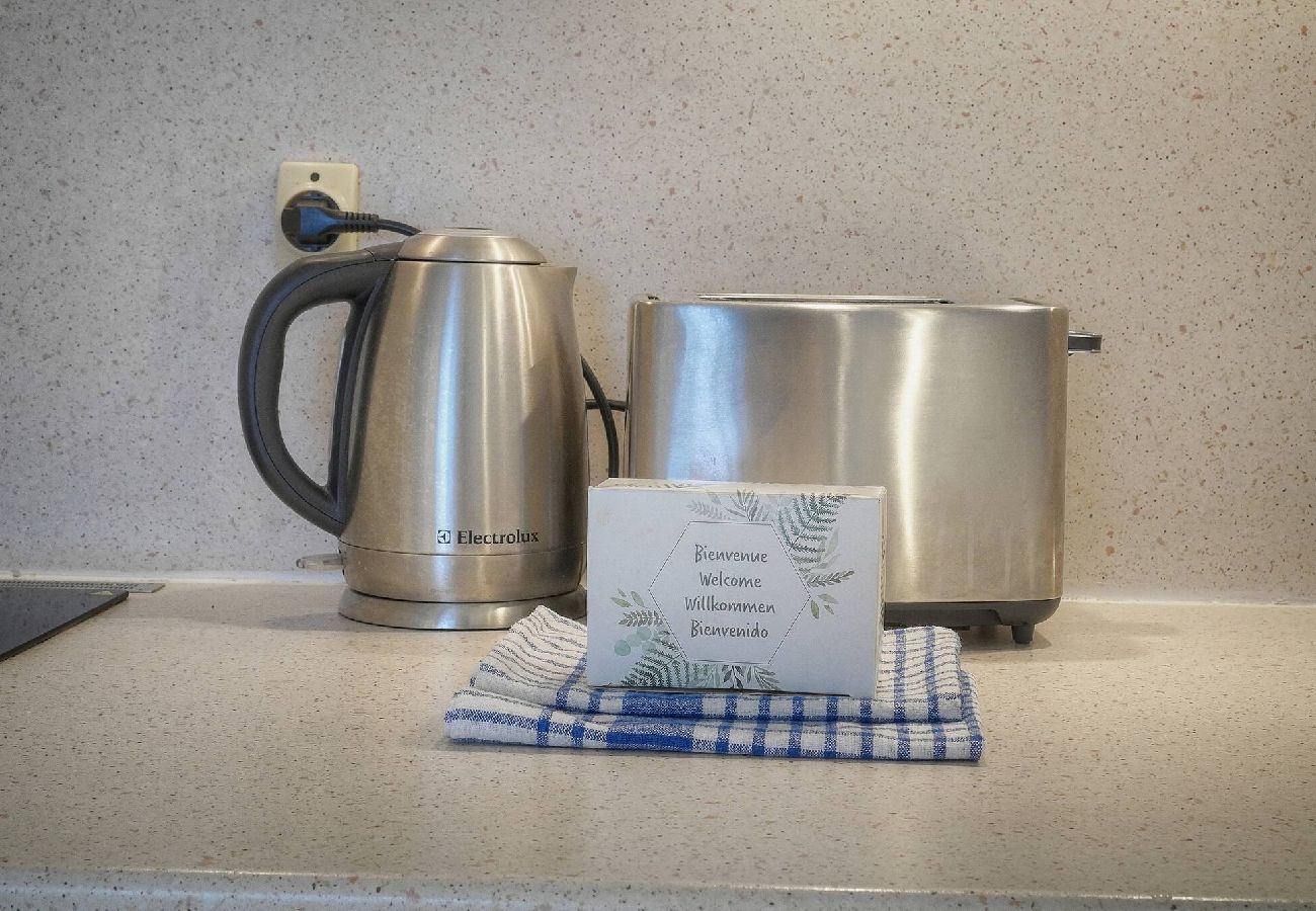 Studio à Cannes - FRGK Victoria 3 Central Cannes 1BR Terrace, AC & U