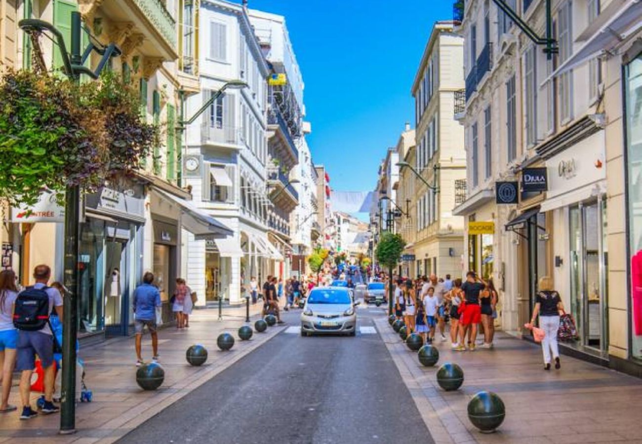 Studio à Cannes - FRGK Victoria 3 Central Cannes 1BR Terrace, AC & U