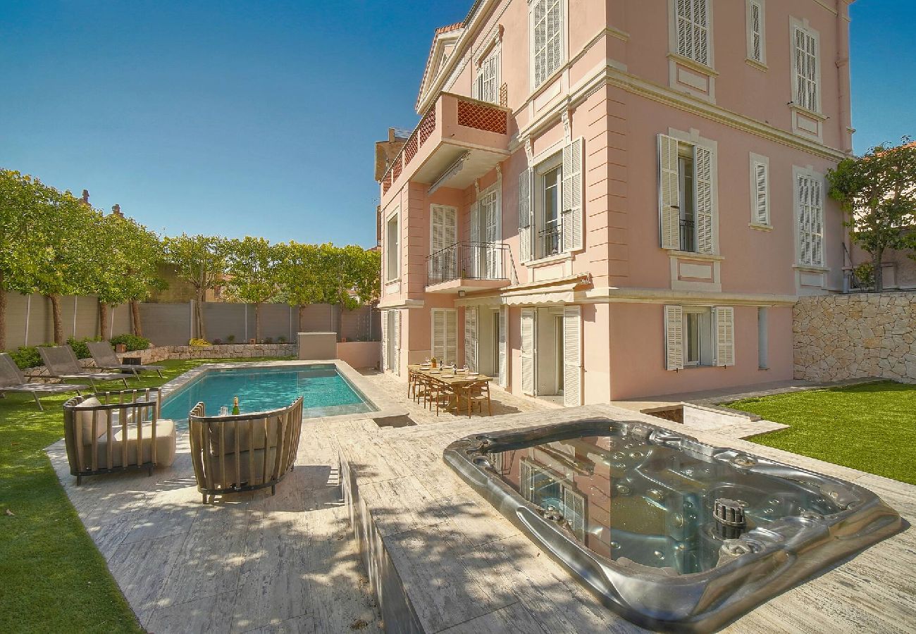 Villa à Cannes - FRGK La Cote d Azur Villa Private Pool AC