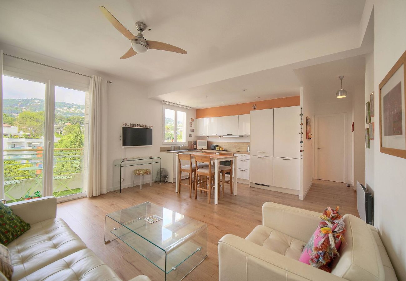 Appartement à Cannes - FRGK Isola Bella Appartement Confortable