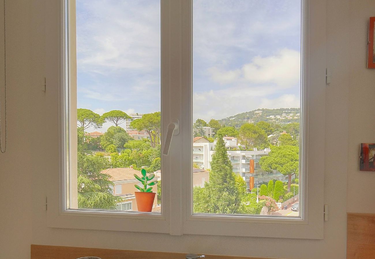 Appartement à Cannes - FRGK Isola Bella Appartement Confortable