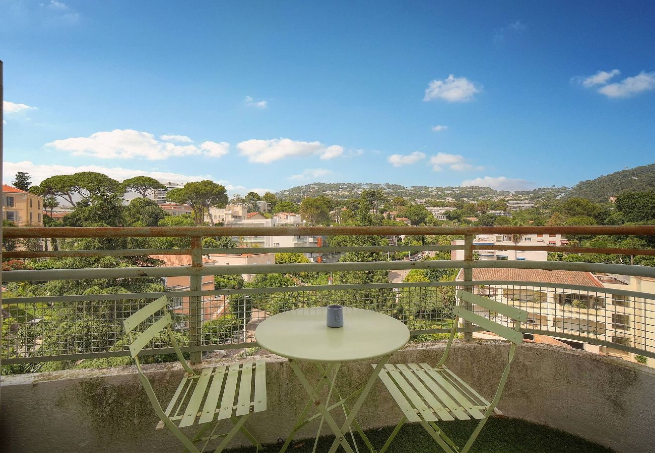 Appartement à Cannes - FRGK Isola Bella Appartement Confortable