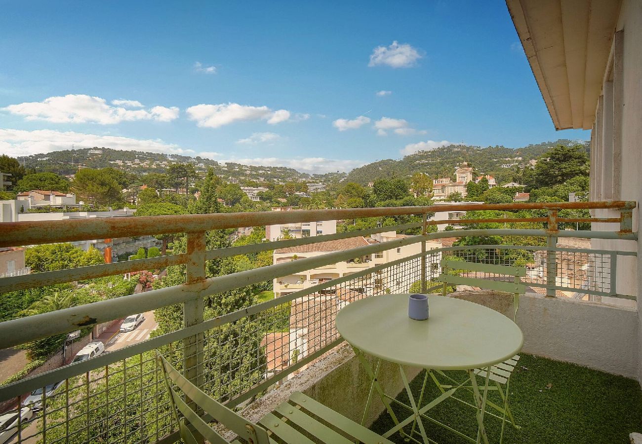 Appartement à Cannes - FRGK Isola Bella Appartement Confortable