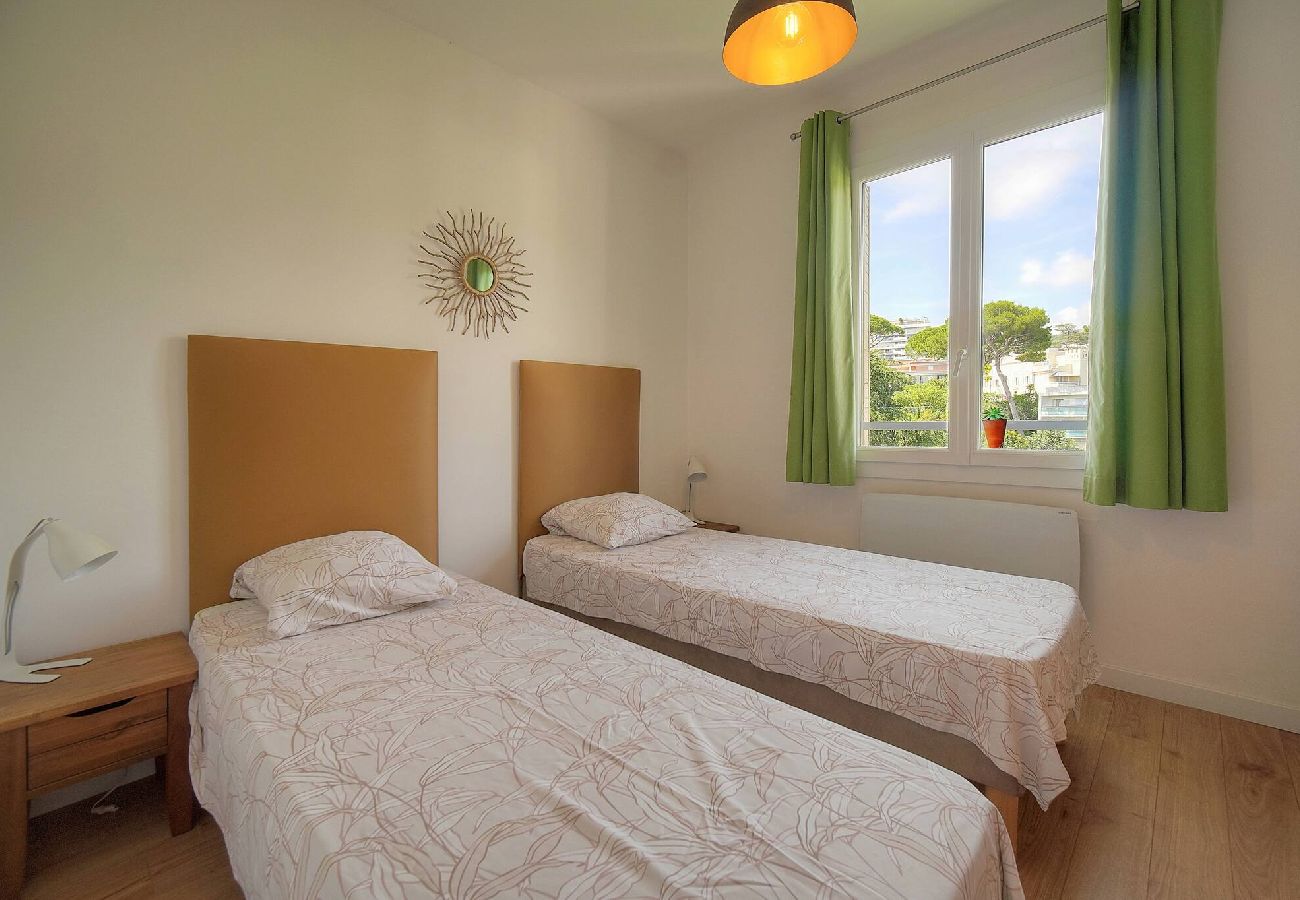 Appartement à Cannes - FRGK Isola Bella Appartement Confortable