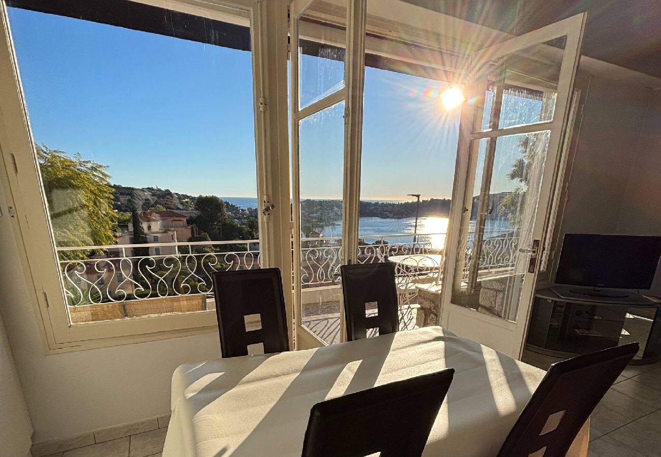 Appartement à Villefranche-sur-Mer - FRGK Vue mer imprenable Villefranche