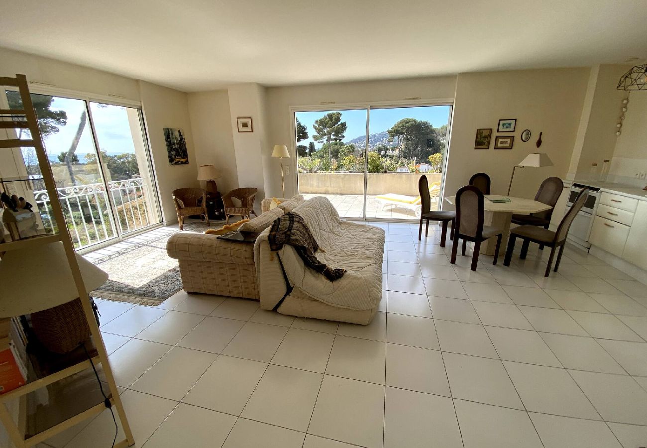 Villa à Antibes - FRGK « Villa Claude – Juans les Pins »