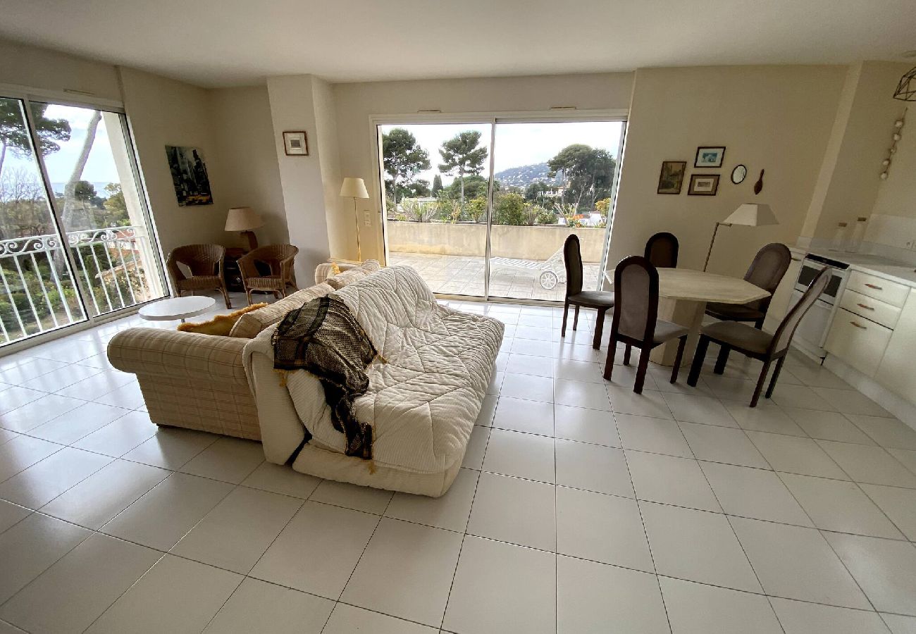 Villa à Antibes - FRGK « Villa Claude – Juans les Pins »