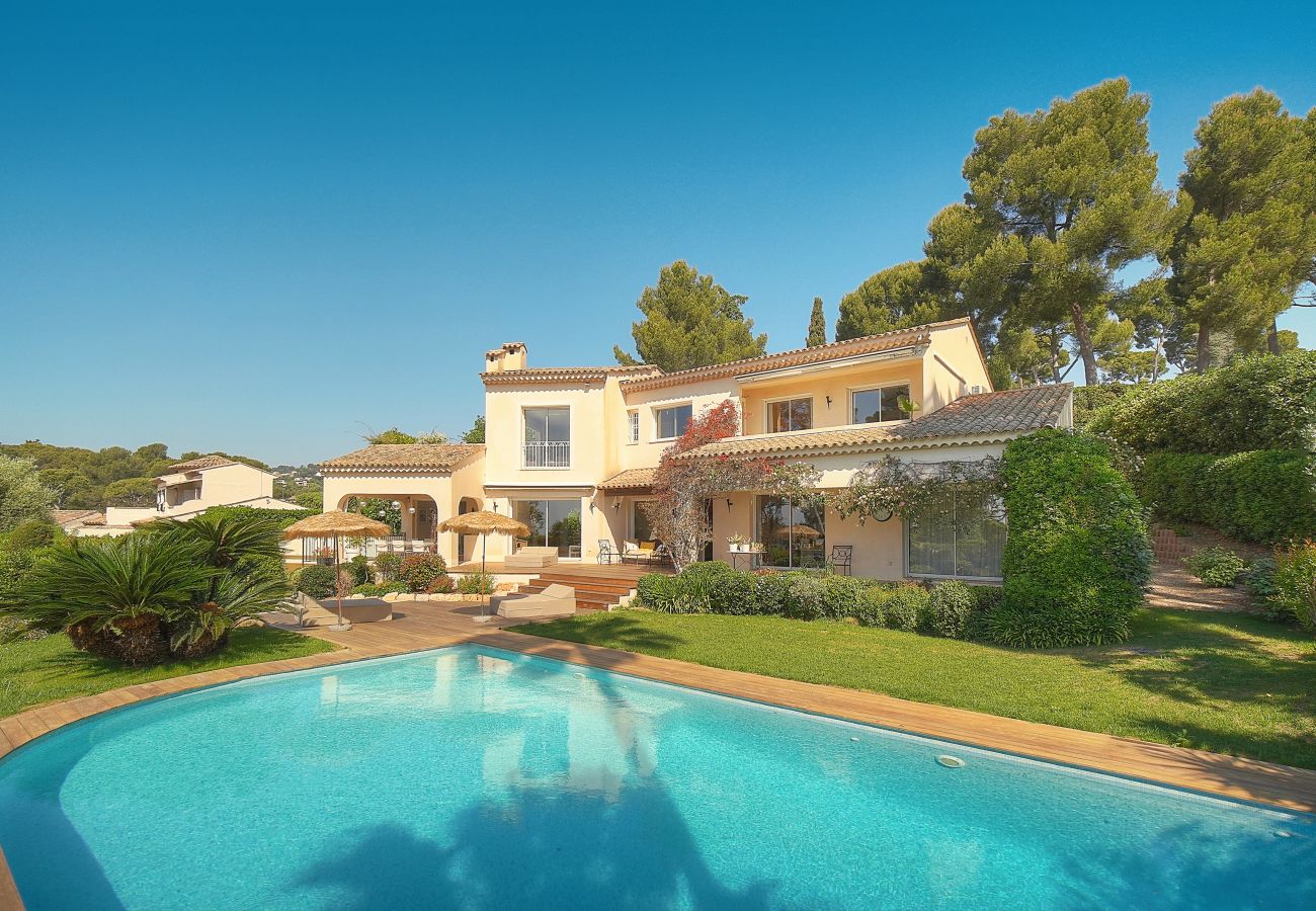 Villa à Antibes - FRGK « Villa Claude – Juans les Pins »