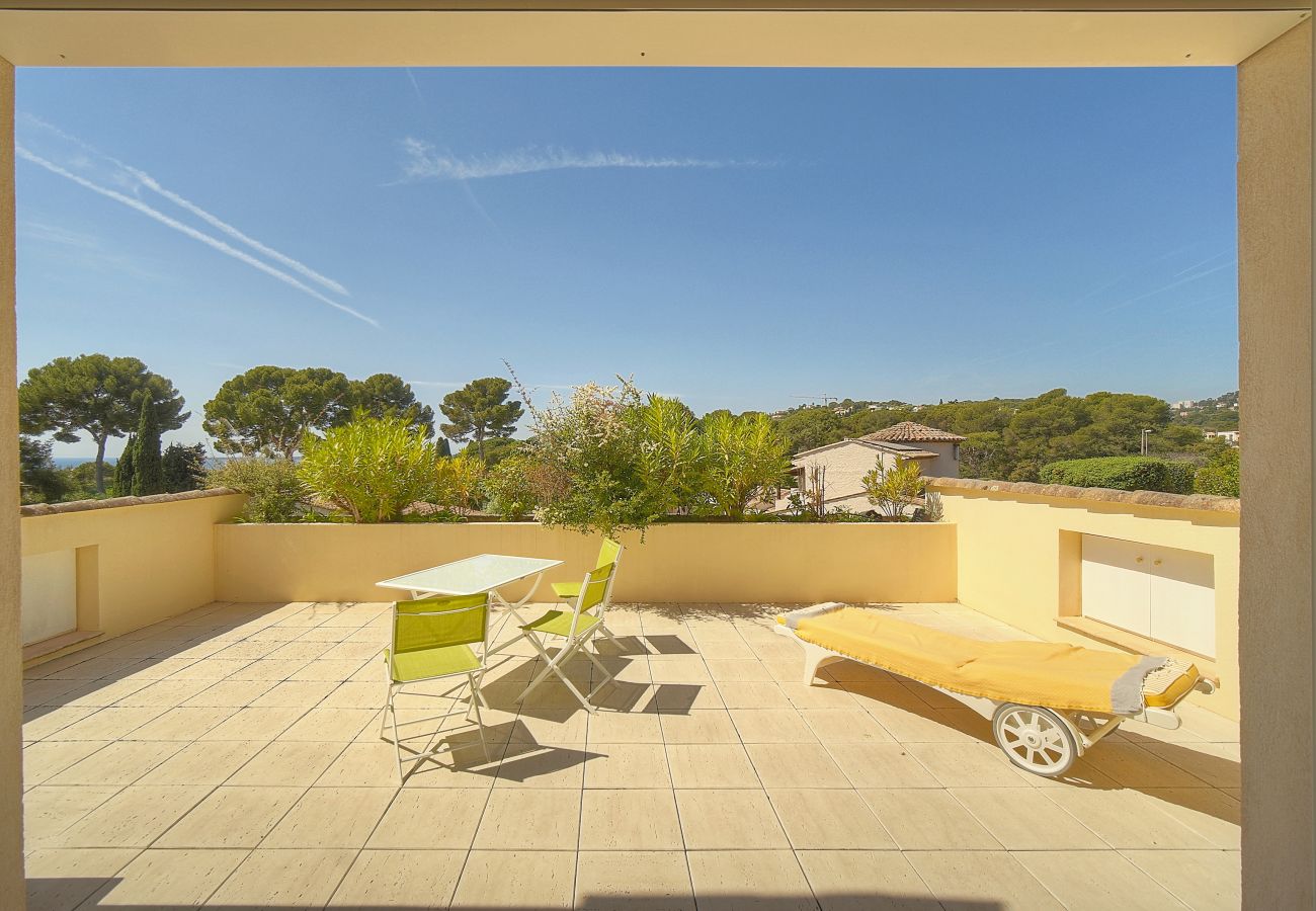 Villa à Antibes - FRGK « Villa Claude – Juans les Pins »