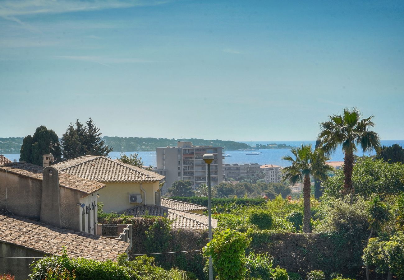 Villa à Antibes - FRGK « Villa Claude – Juans les Pins »