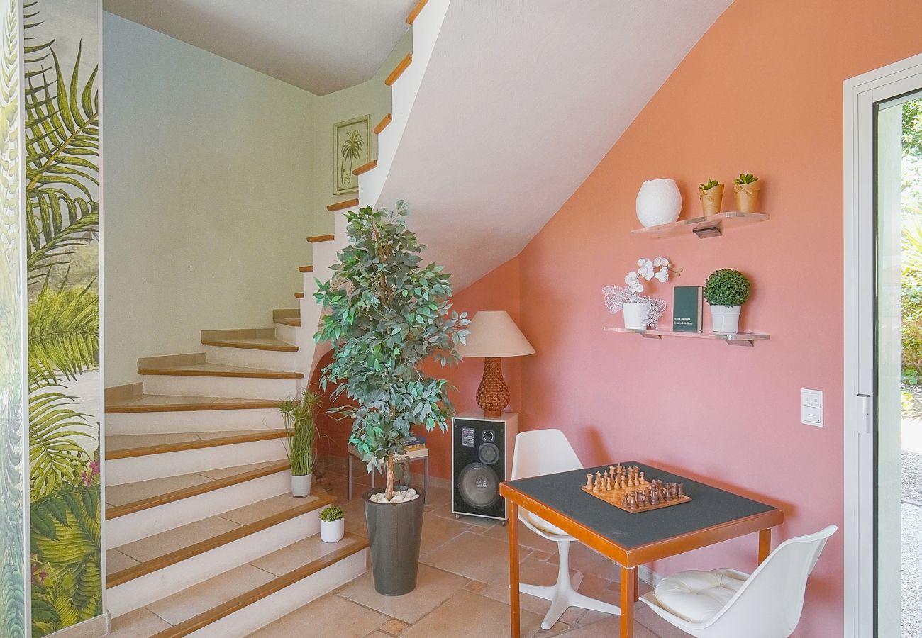 Villa à Antibes - FRGK « Villa Claude – Juans les Pins »