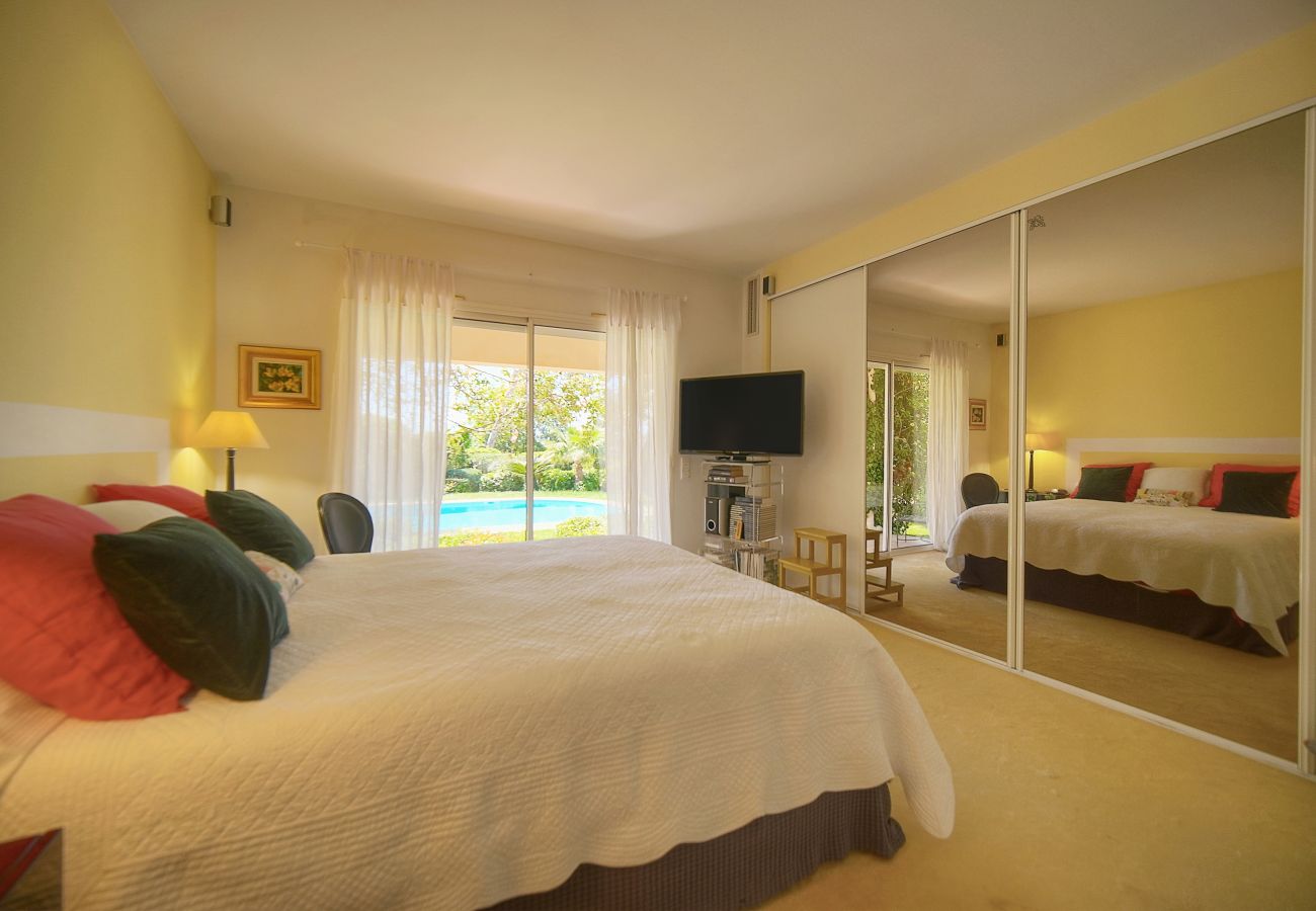 Villa à Antibes - FRGK « Villa Claude – Juans les Pins »