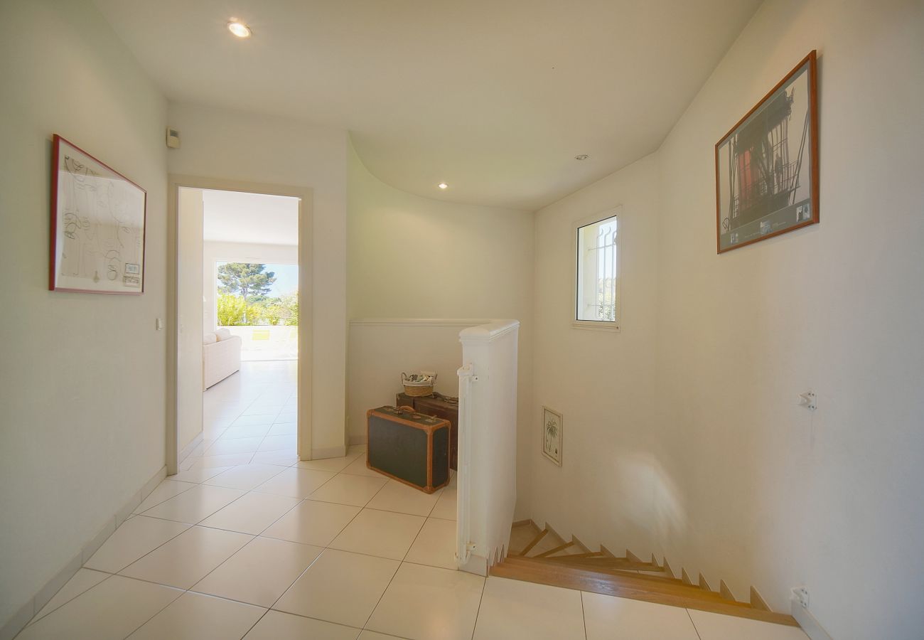 Villa à Antibes - FRGK « Villa Claude – Juans les Pins »