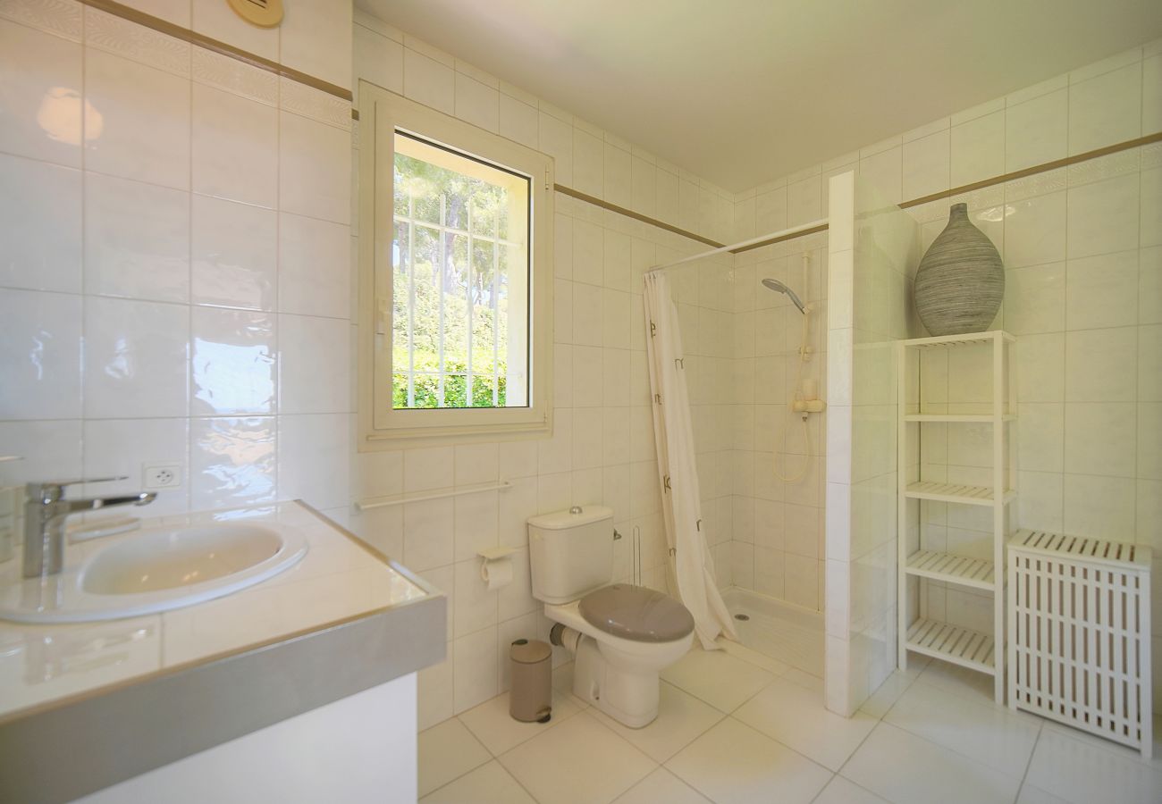 Villa à Antibes - FRGK « Villa Claude – Juans les Pins »