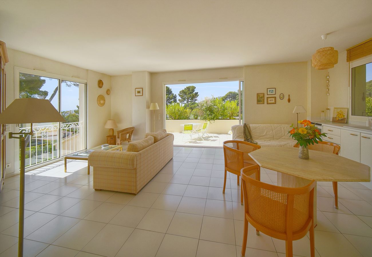 Villa à Antibes - FRGK « Villa Claude – Juans les Pins »