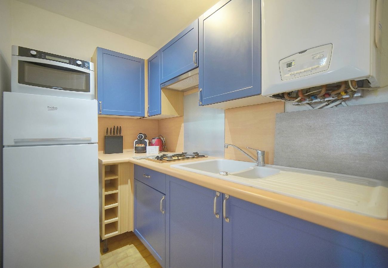 Appartement à Antibes - FRGK Tamaris Apartment Antibes Terrace, AC & Ultra