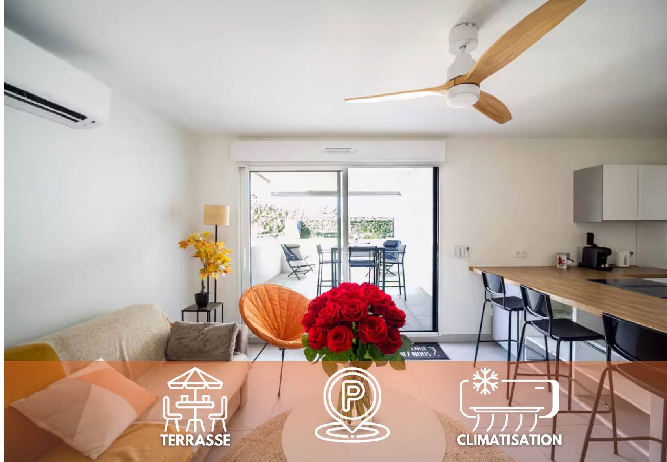 Appartement à Antibes - FRGK BEL AZUR 1 BDR Luxury Sea View Parking AC WI