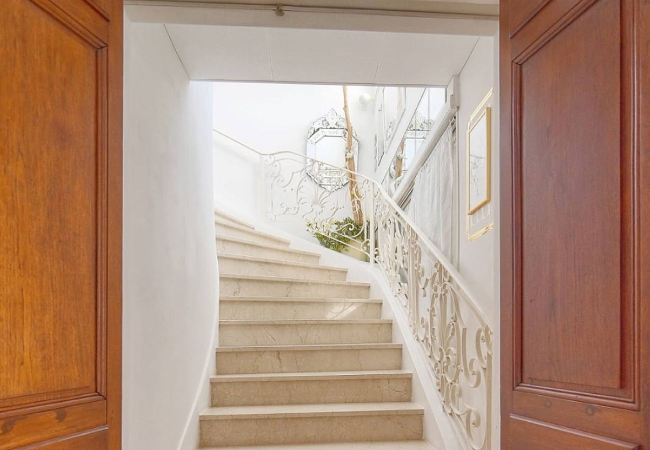 Villa à Antibes - VILLA MÉVANIA antibes