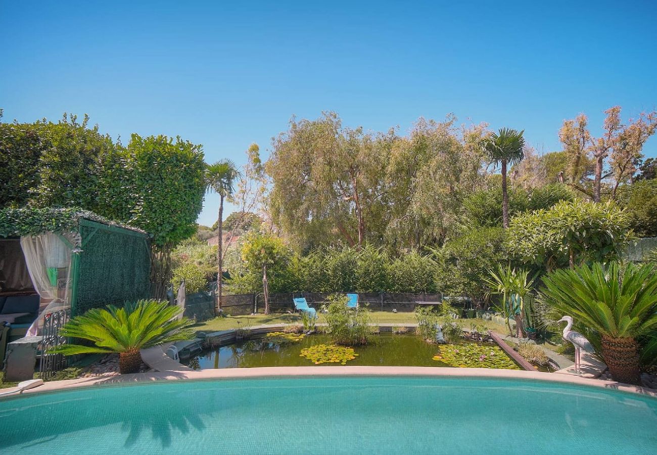 Villa à Antibes - VILLA MÉVANIA antibes