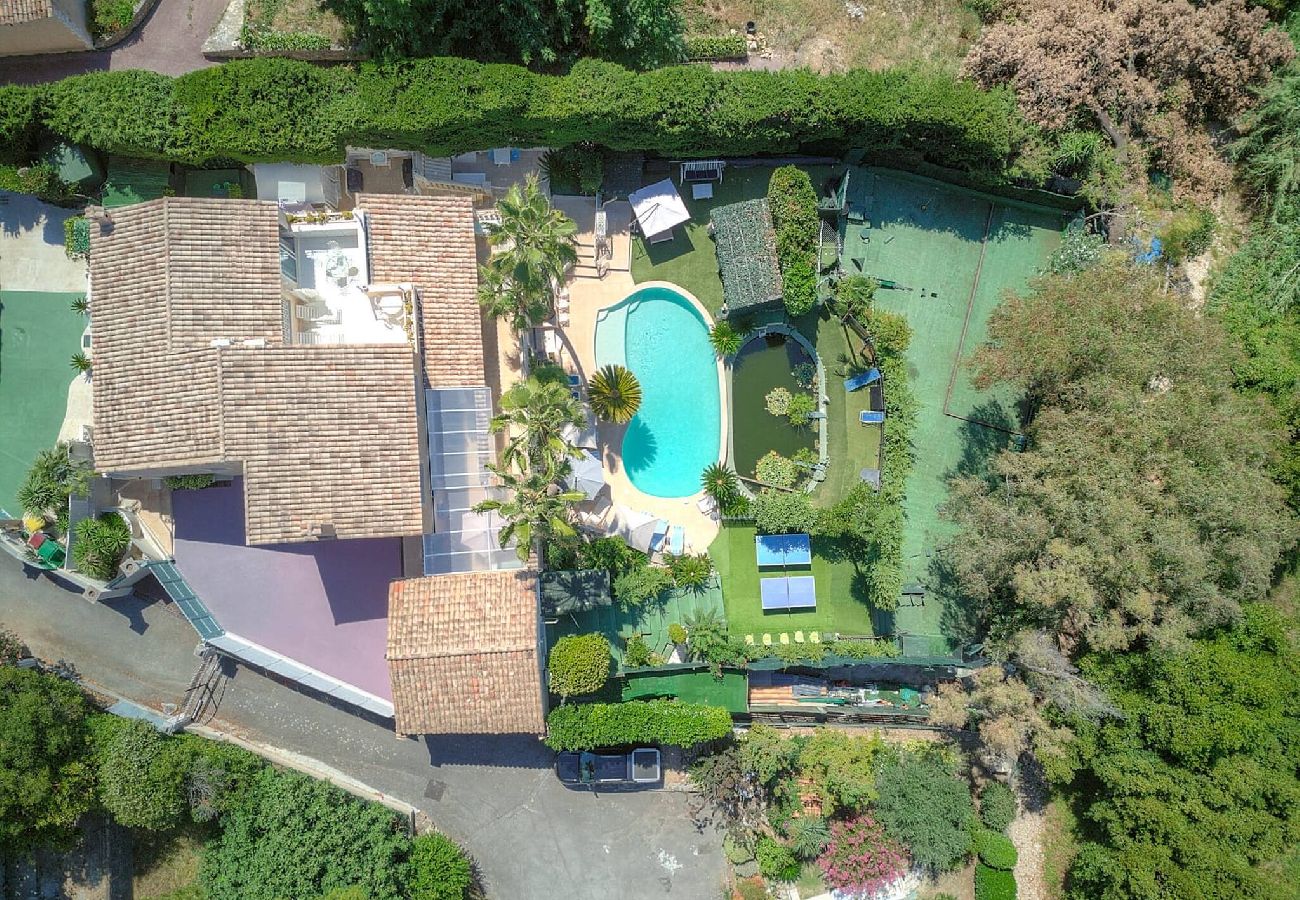 Villa à Antibes - VILLA MÉVANIA antibes