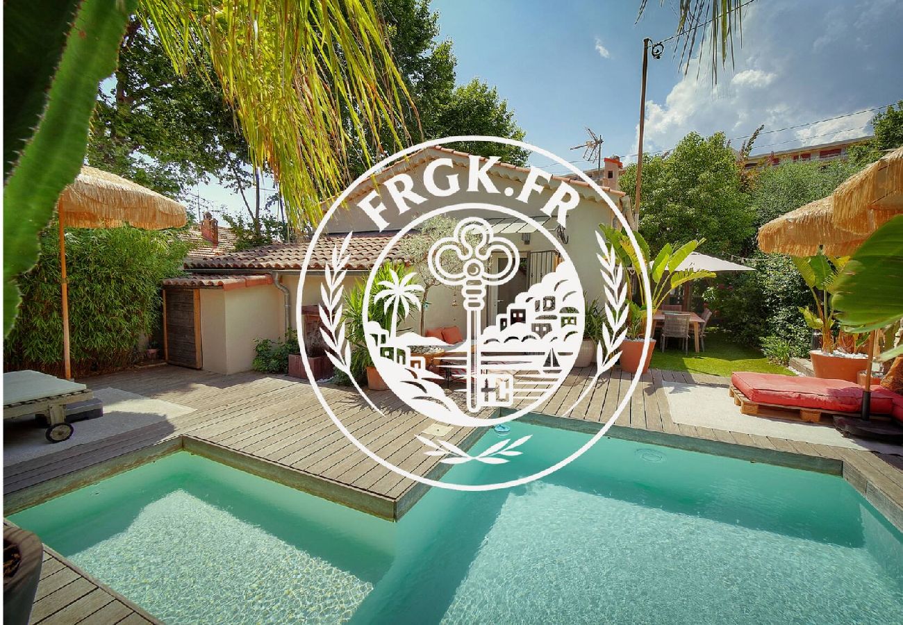 Villa à Le Cannet - FRGK Villa Bohème Chic Private Pool UltraFast WiFi