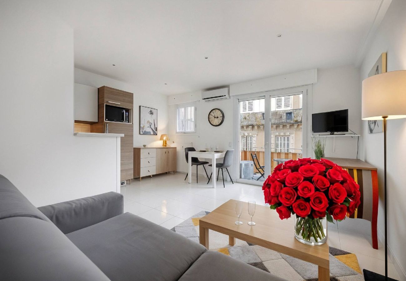 Appartement à Cannes - FRGK Elegant studio CLEMENCEAU terrace WIFI