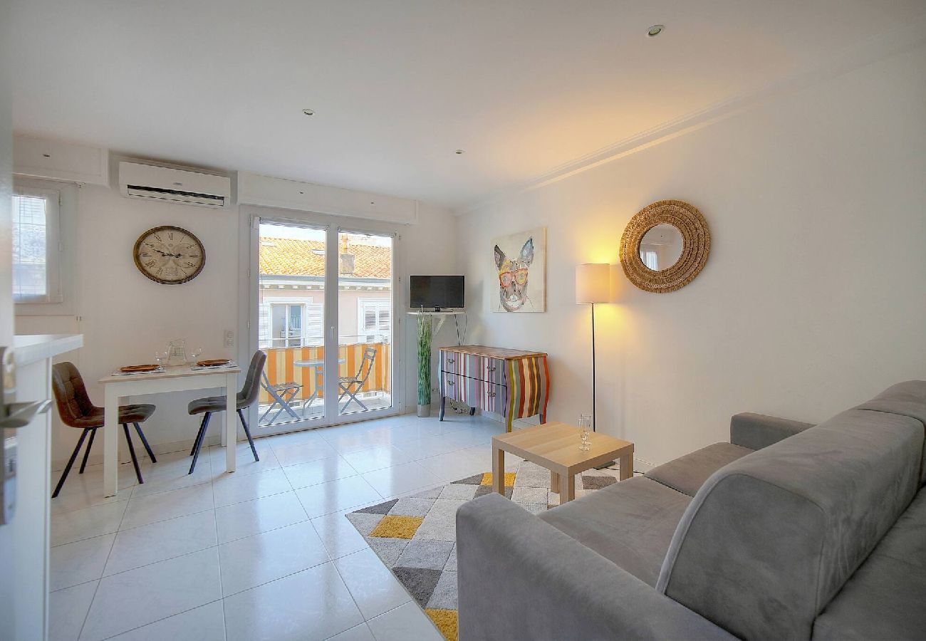 Appartement à Cannes - FRGK Elegant studio CLEMENCEAU terrace WIFI