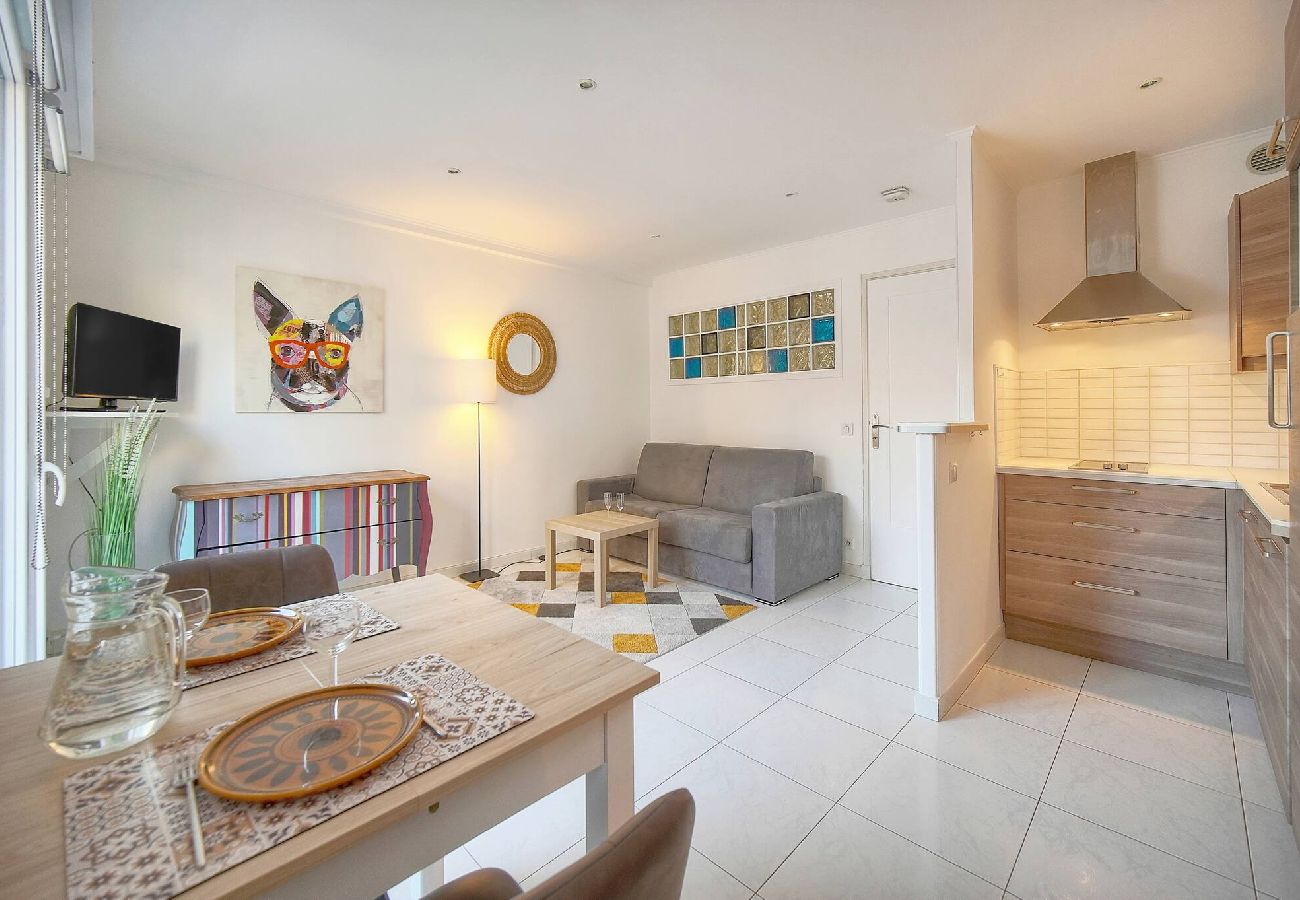 Appartement à Cannes - FRGK Elegant studio CLEMENCEAU terrace WIFI