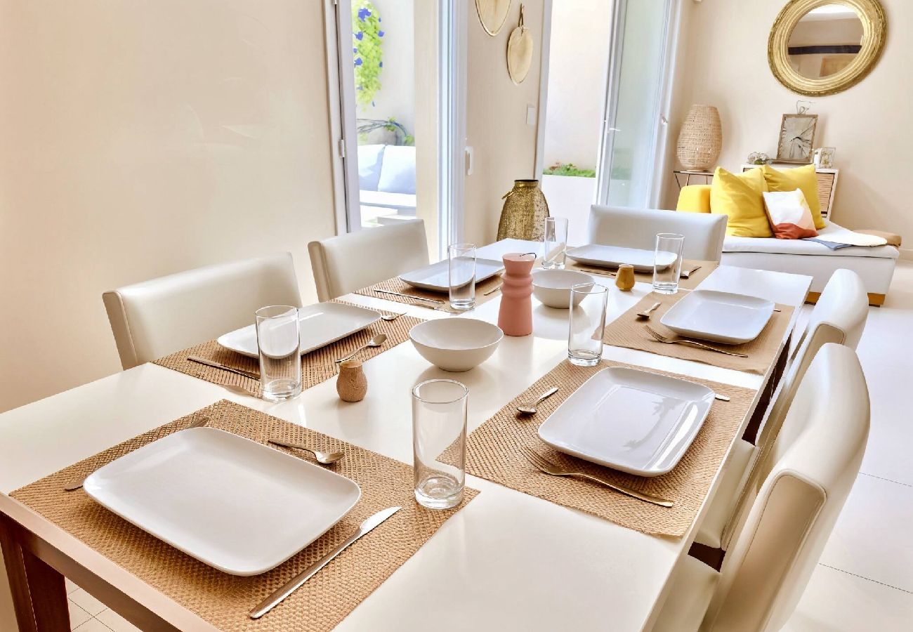 Villa à Antibes - FRGK Private Villa Antibes Pool, Garden & Ultra-