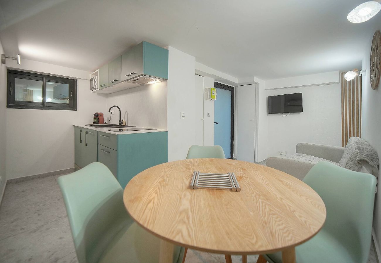 Appartement à Cannes - FRGK JAURES Duplex Central Cannes Quiet