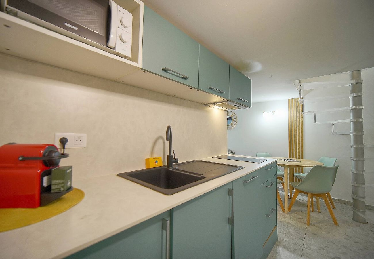 Appartement à Cannes - FRGK JAURES Duplex Central Cannes Quiet