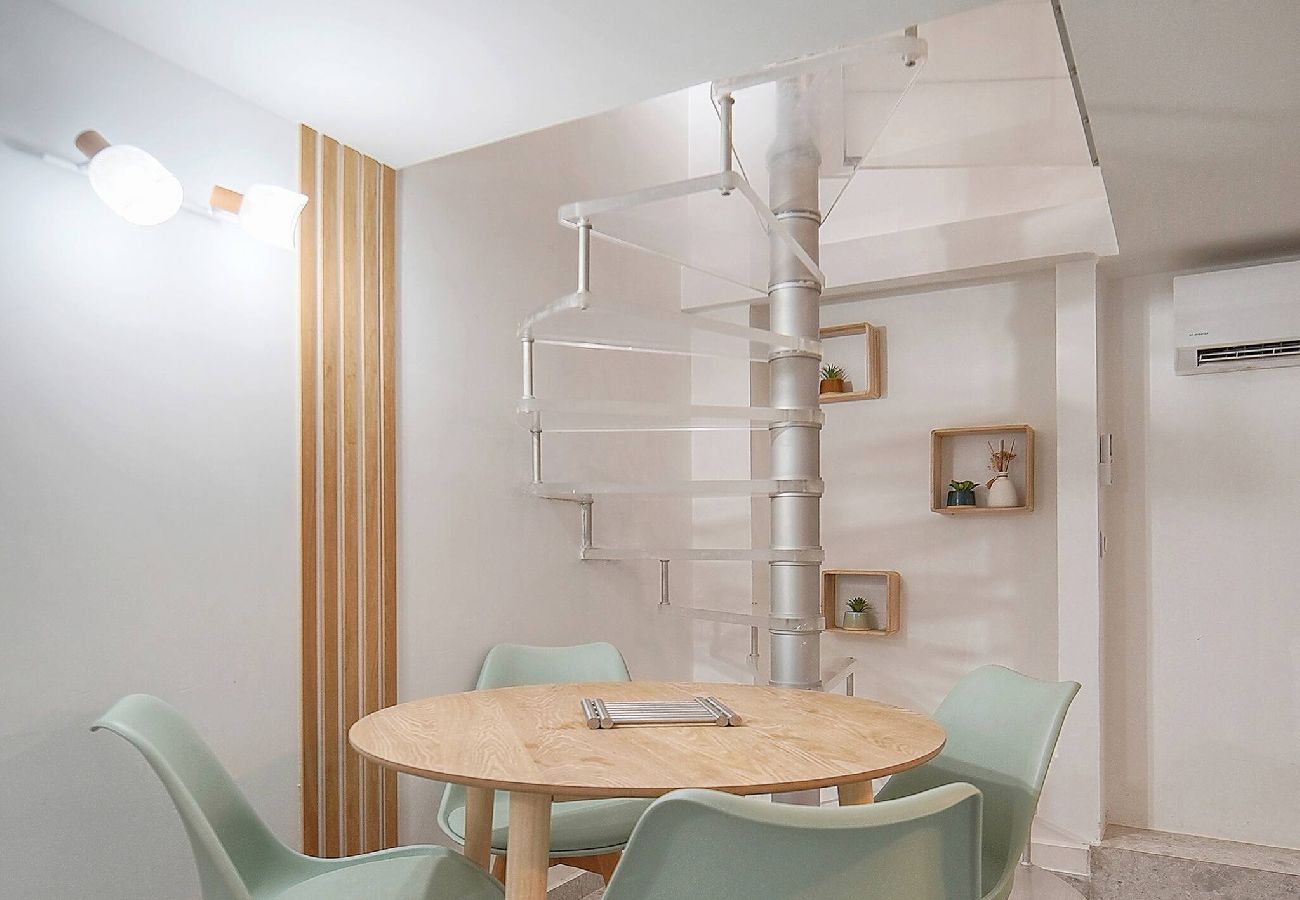 Appartement à Cannes - FRGK JAURES Duplex Central Cannes Quiet