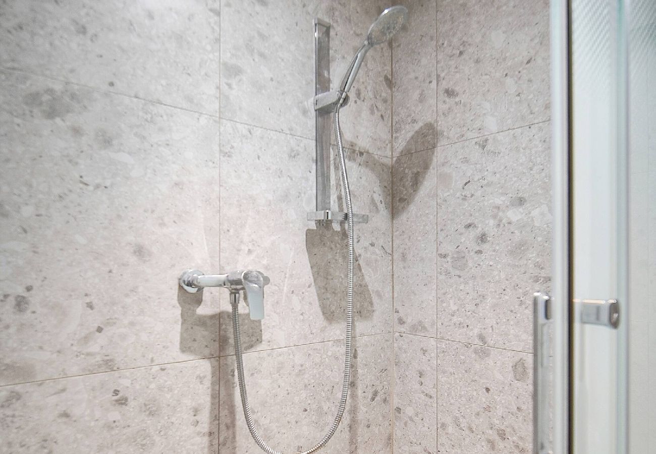 Appartement à Cannes - FRGK JAURES Duplex Central Cannes Quiet