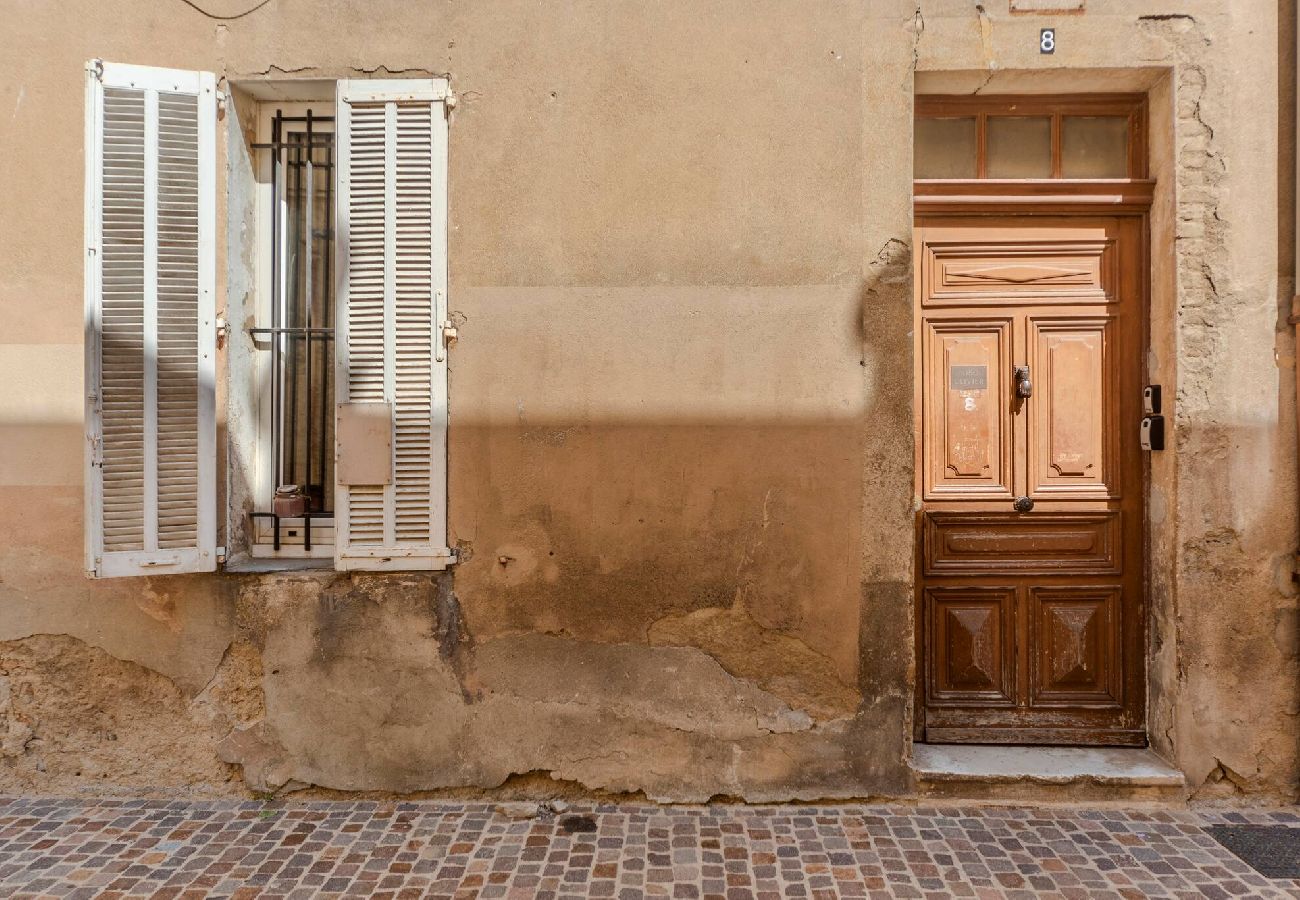 Appartement à Cannes - FRGK Suquet Olivier Historic 3 BR Charm UltraFas