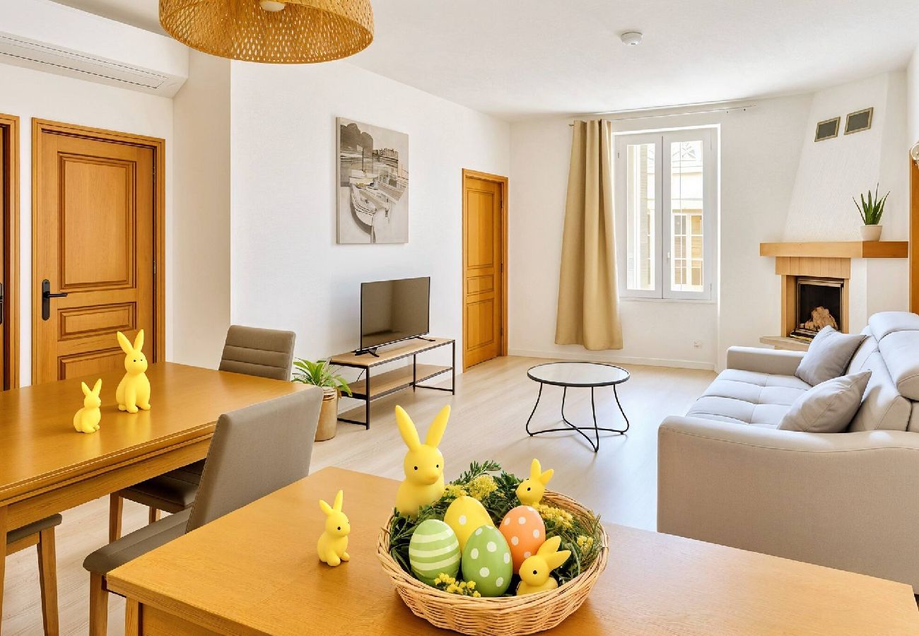 Appartement à Cannes - FRGK Suquet Olivier Historic 3 BR Charm UltraFas