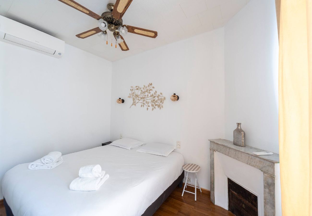Appartement à Cannes - FRGK Suquet Olivier Historic 3 BR Charm UltraFas