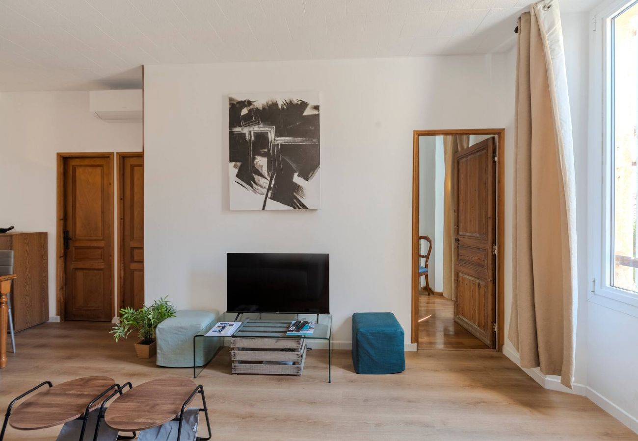 Appartement à Cannes - FRGK Suquet Olivier Historic 3 BR Charm UltraFas