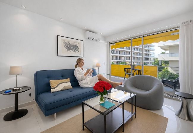 Appartement à Cannes - FRGK Palm Beach Luxe 1BR Balcony AC & Ultra