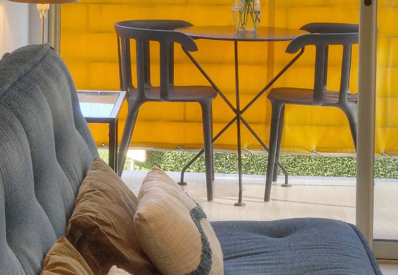 Appartement à Cannes - FRGK Palm Beach Luxe 1BR Balcony AC & Ultra