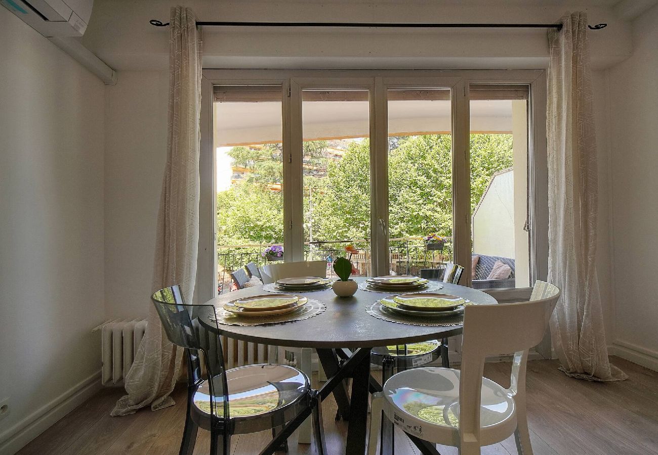Appartement à Cannes - FRGK Stanislas Apartment Terrace, Central Cannes A