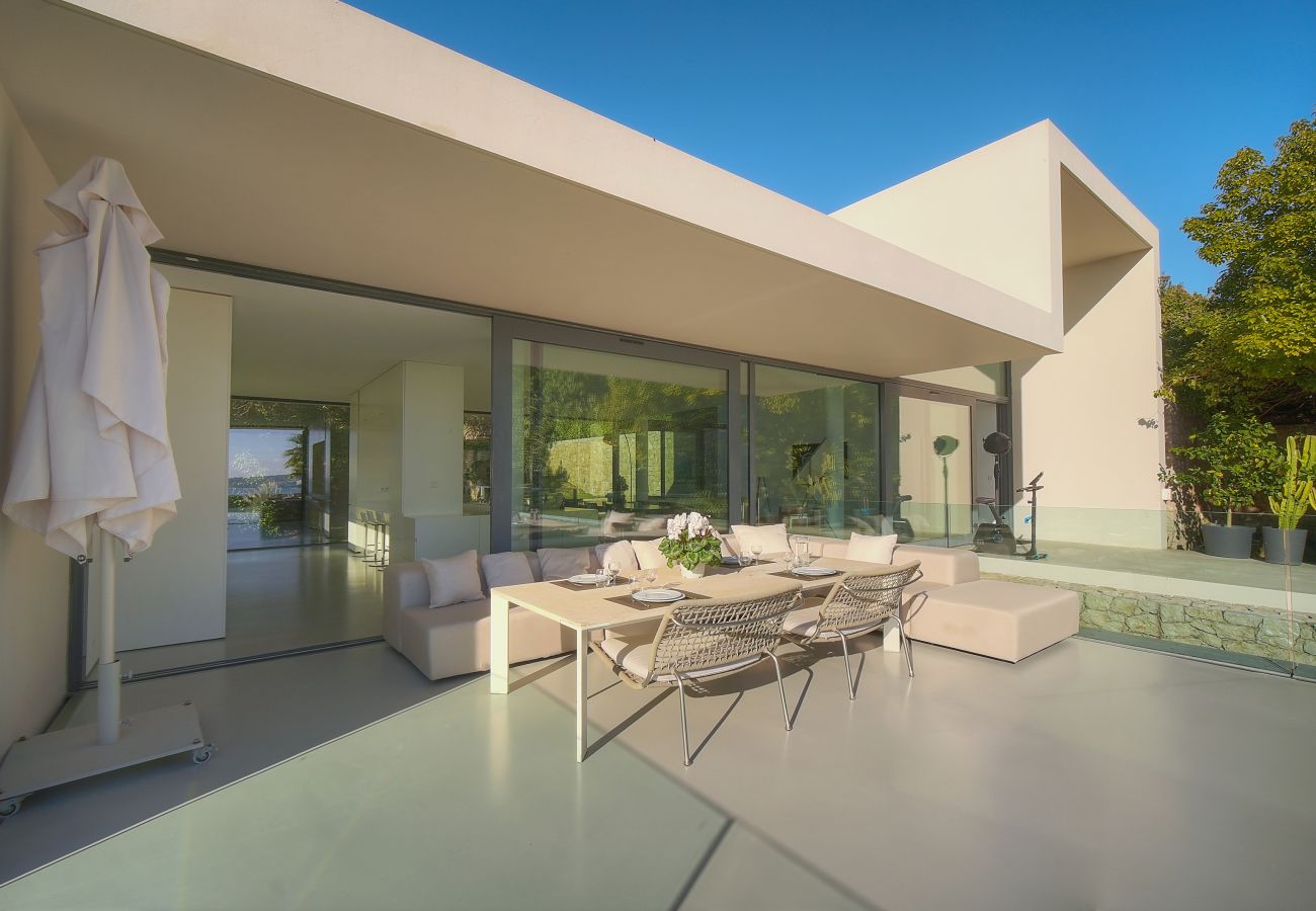Villa à Vallauris - FRGK Exceptional villa with pool and sea view BE