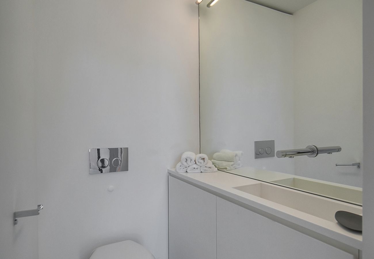 Villa à Vallauris - FRGK Exceptional villa with pool and sea view BE