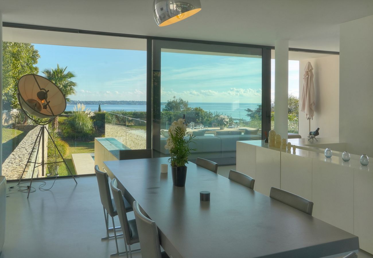 Villa à Vallauris - FRGK Exceptional villa with pool and sea view BE