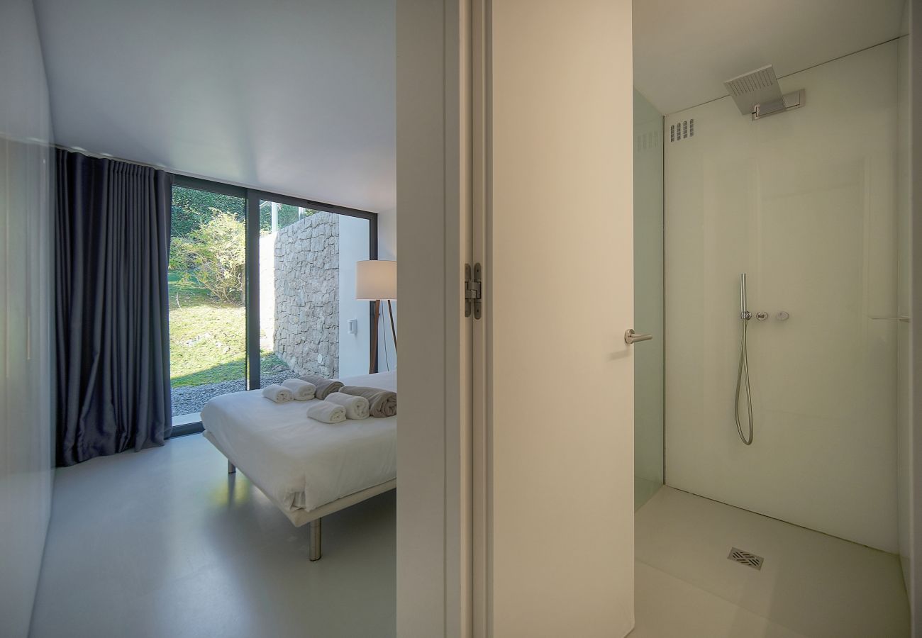 Villa à Vallauris - FRGK Exceptional villa with pool and sea view BE