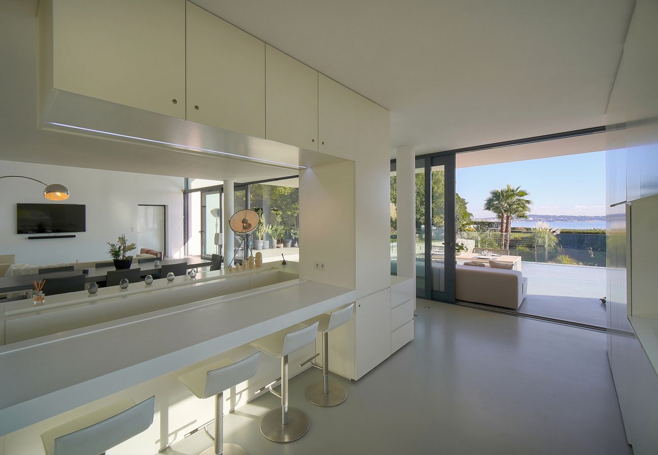 Villa à Vallauris - FRGK Exceptional villa with pool and sea view BE