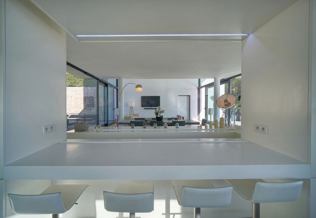 Villa à Vallauris - FRGK Exceptional villa with pool and sea view BE