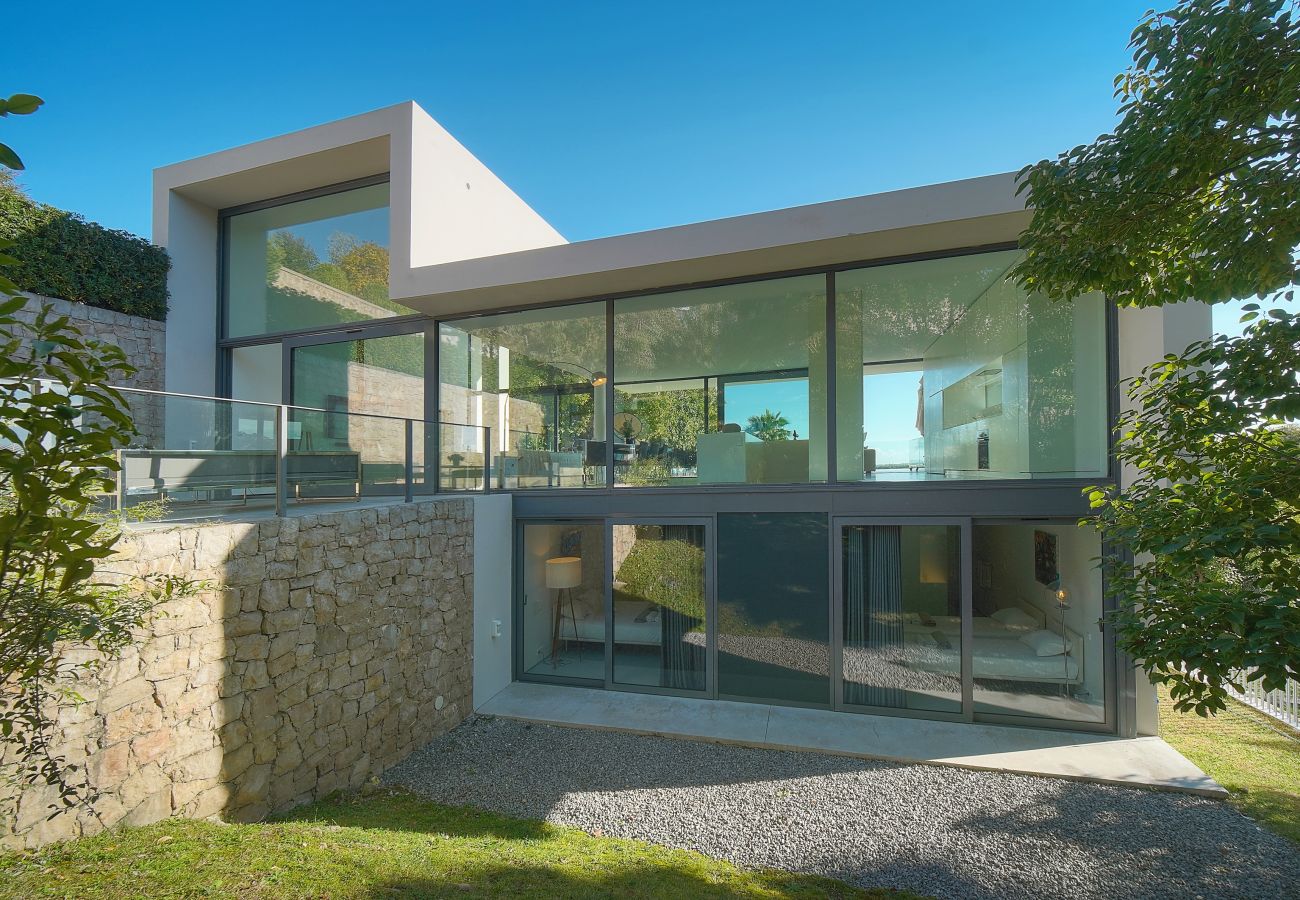 Villa à Vallauris - FRGK Exceptional villa with pool and sea view BE