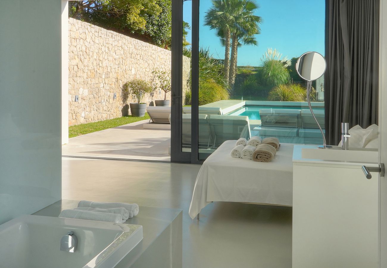 Villa à Vallauris - FRGK Exceptional villa with pool and sea view BE