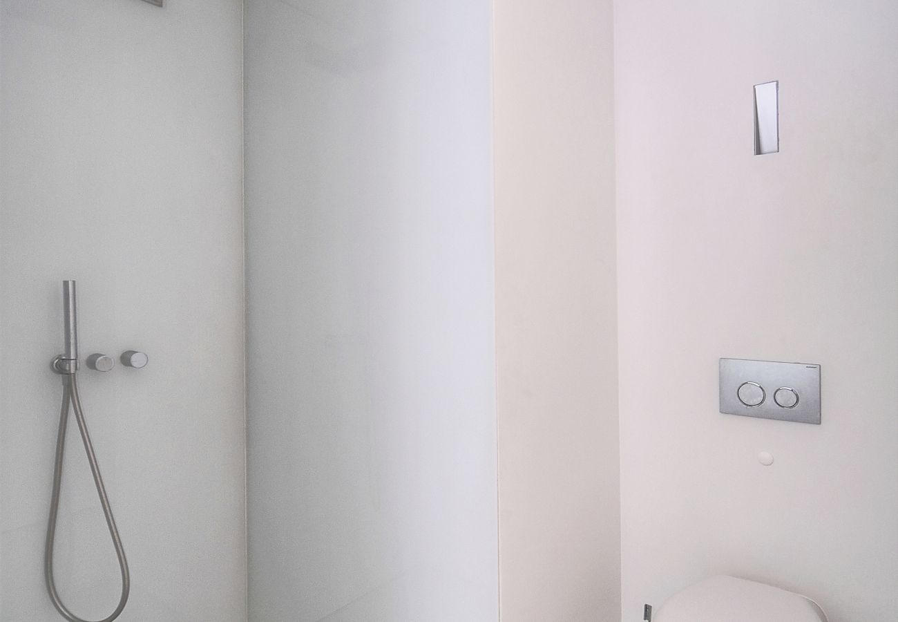 Villa à Vallauris - FRGK Exceptional villa with pool and sea view BE